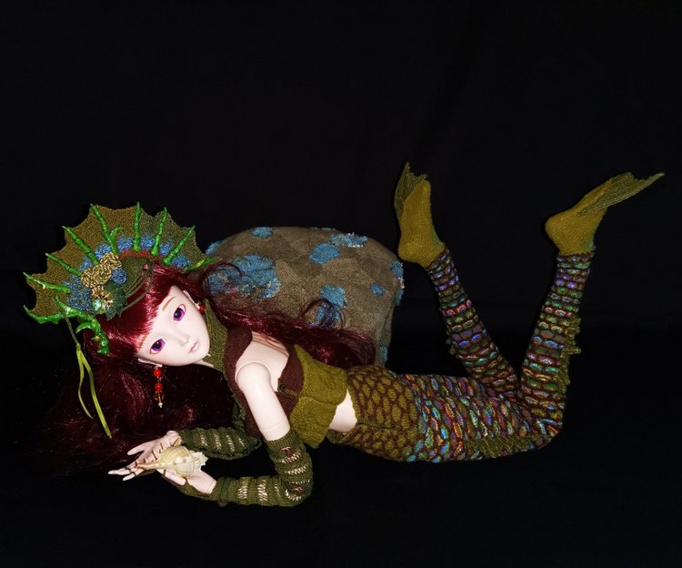 Всё в этом мире связано - даже камни... Русалочка