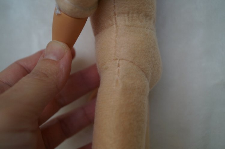 Эдуард. Фабрика Весна. Куклы и пупсы начала 2000-х. Часть четвёртая