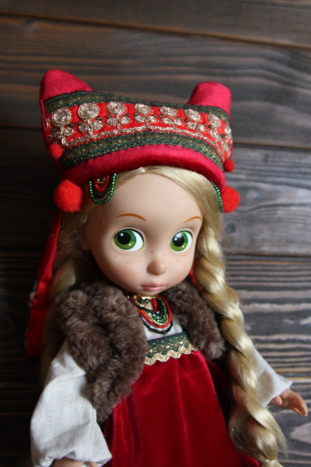 Русский народный костюм с кичкой для кукол Дисней Аниматорс (фото 2)