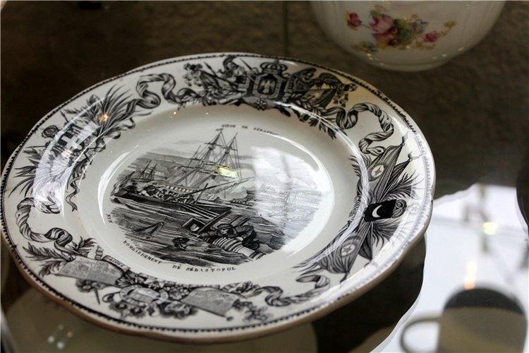 Старица, Музей фарфора — Фарфоровые статуэтки и фигурки: винтаж