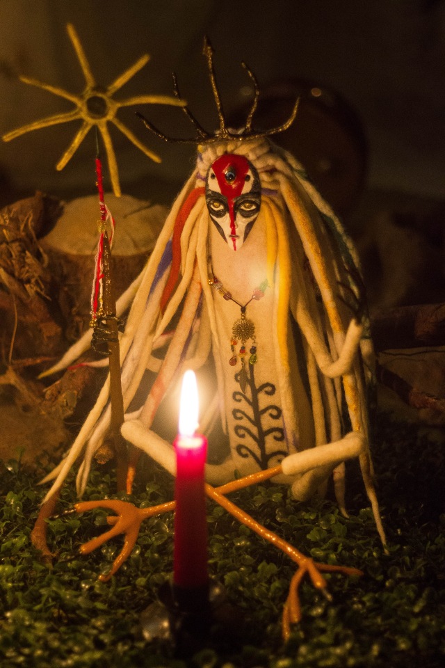 Чертополоховый олень, бабочка вечерней зари, белый шаман (фото 6)