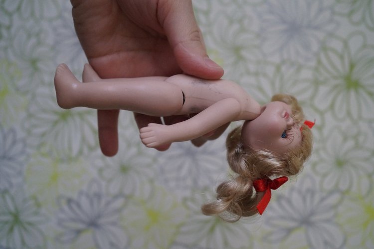 Первомайская выписка: чистка содой, ремонт пищалки, сшит Баварский костюм и реанимация брошенок