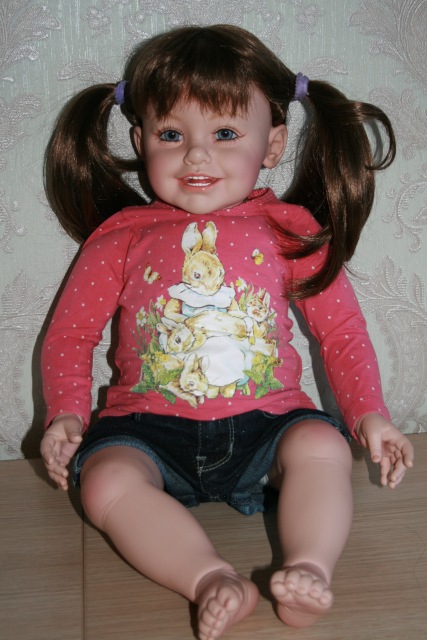 Примерка вещичек — Коллекционные куклы разных авторов (Разное): редкие бренды