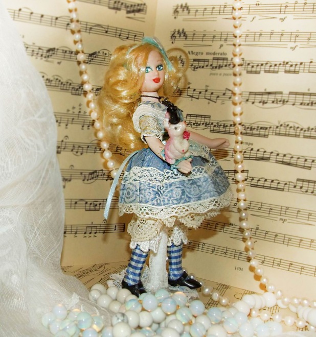 Моя маленькая Чудесная Алиса - смелая и музыкальная девочка (фото 5)