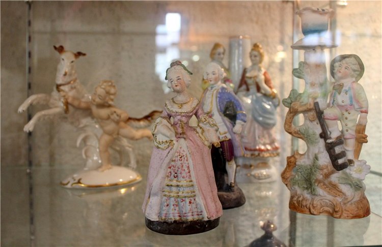 Старица, Музей фарфора — Фарфоровые статуэтки и фигурки: винтаж