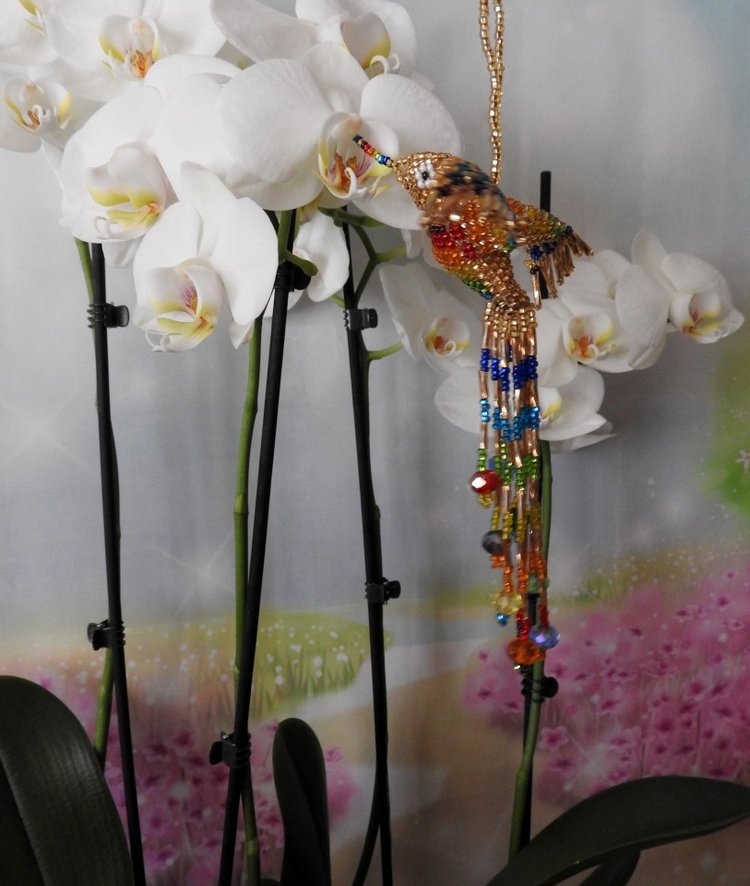 Колибри из бисера — Вышивка крестиком