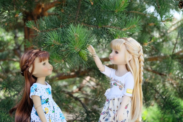 Прогулки с Сарой и Беллой RubiRed Galleria/Effner