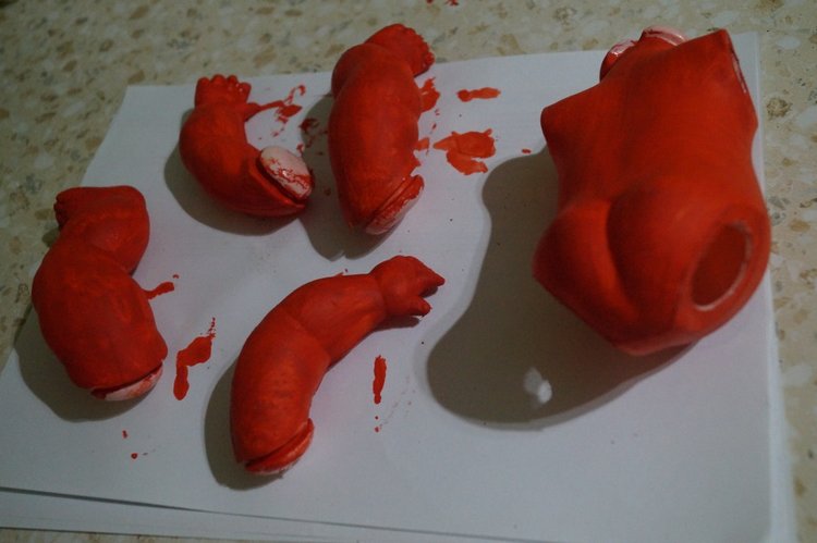 Вторая выписка октября. Машенька здорова. Кукла из лужи стала милашкой. Коровка замычала. Как поставить Лолочку на ножки,