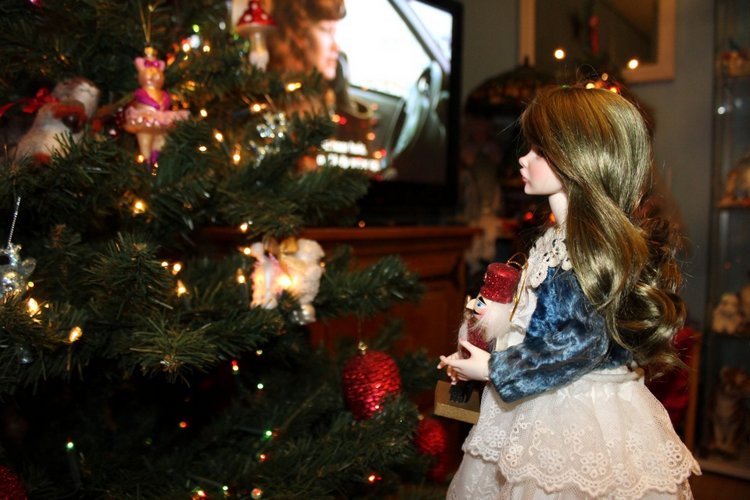 Рождественская сказка, Мари и Щелкунчик