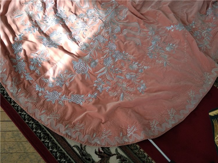 Выставка костюмов к фильму " Матильда", часть 2