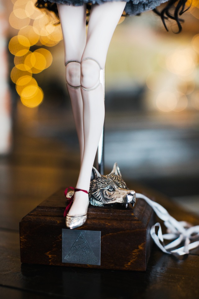 Девушка с татуировкой павлина и Красная Шапочка - фарфоровые куклы | Бэйбики Девушка с татуировкой павлина и Красная Шапочка - фарфоровые куклы