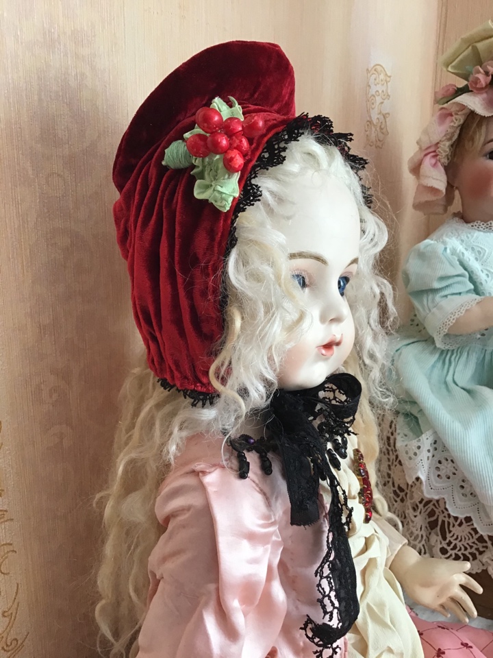 Тайны и ягоды любят все. Мой новый бонет "Остролист" | Бэйбики Тайны и ягоды любят все. Мой новый бонет "Остролист"