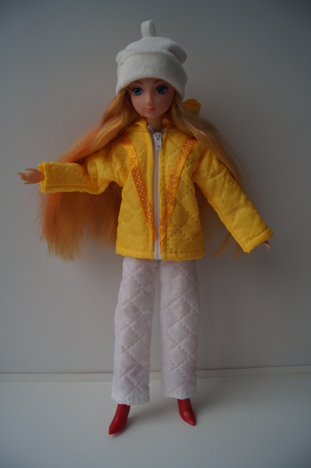 Первая выписка ноября. Починка шейного крепления у Братц, утерянная кисть восстановлена, как привести в порядок фабричную