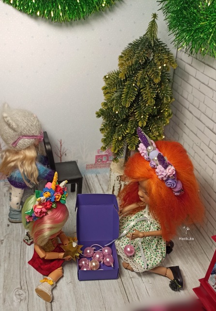 Как мои девочки ёлку наряжали (фото 4)