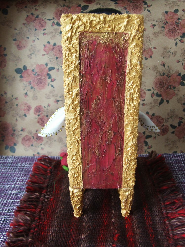 У ног царицы Розы — Мебель для кукол и домиков: фото (фото 7)