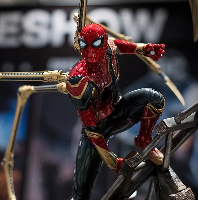 San Diego Comic Con 2018 . Первые фотографии новых фигурок Hot Toys и Iron Studios (фото 9)
