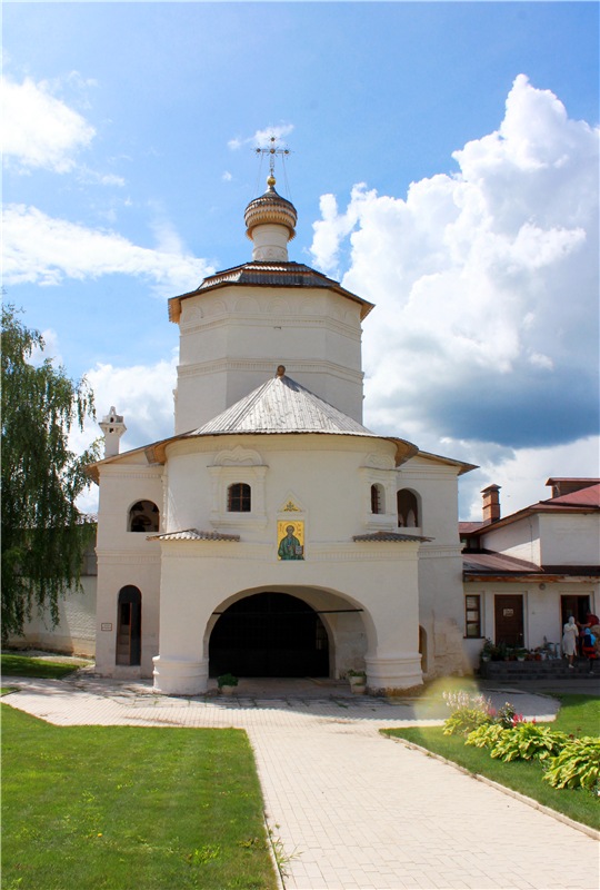 Любимая Старица. Свято-Успенский мужской монастырь