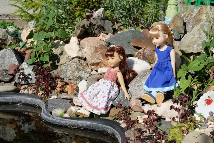 Прогулки с Сарой и Беллой RubiRed Galleria/Effner