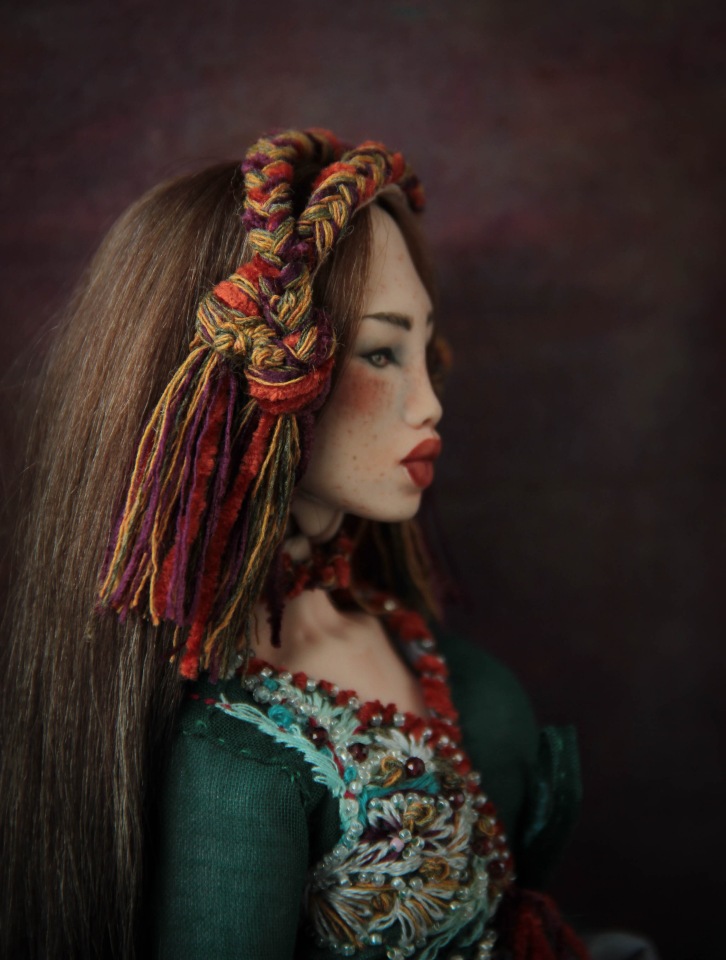 Инди. Волшебная лиса. Фарфоровая шарнирная кукла