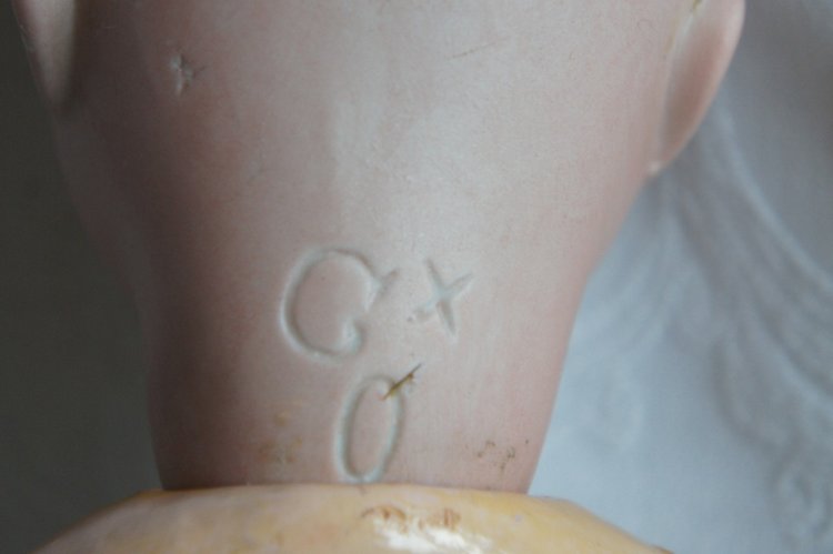 Прошу помощи в опознании антикварной куклы (фото 3)