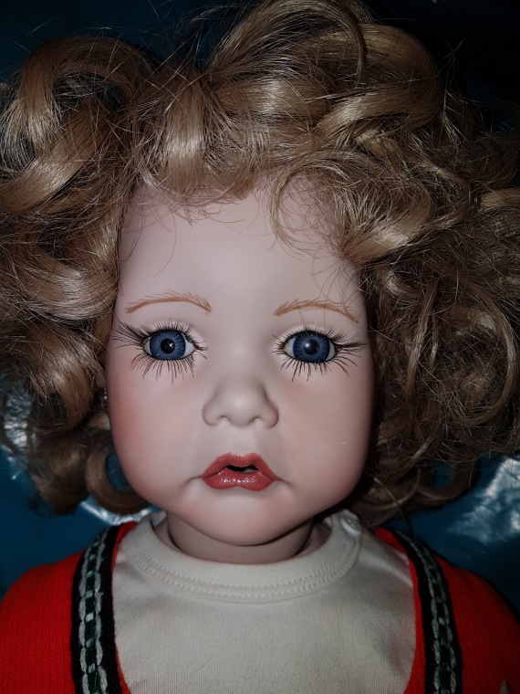 Большая коллекция Винтажных реплик с антикварных кукол