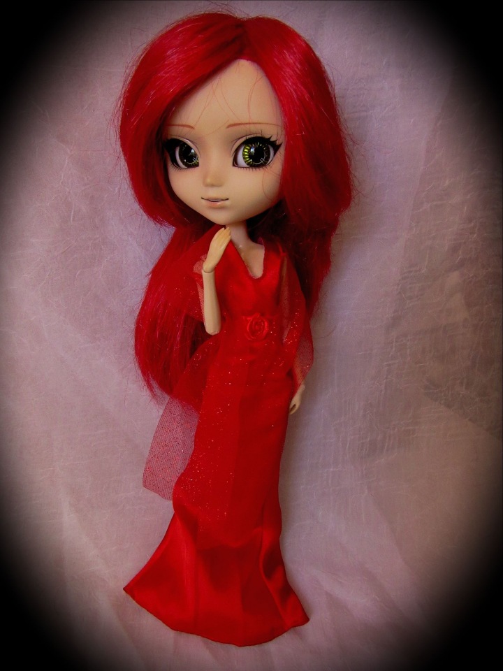 Забытый вальс алого и серого