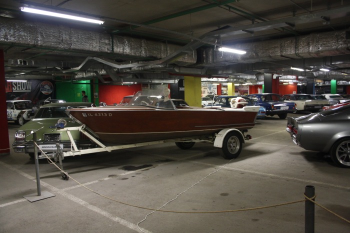 Петербург: выставка ретро автомобилей