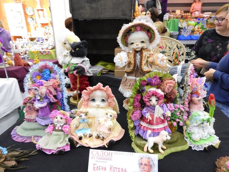 XV Международный осенний салон авторских кукол на Тишинке с 4 по 6 октября 2019 года в Москве - часть 3