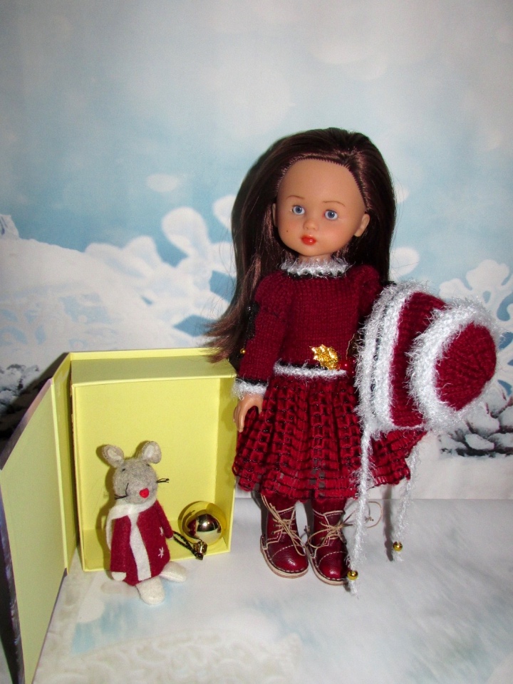 Как одеть француженку?? (Corolle) или волшебные ручки мастеров сайта (фото 8)