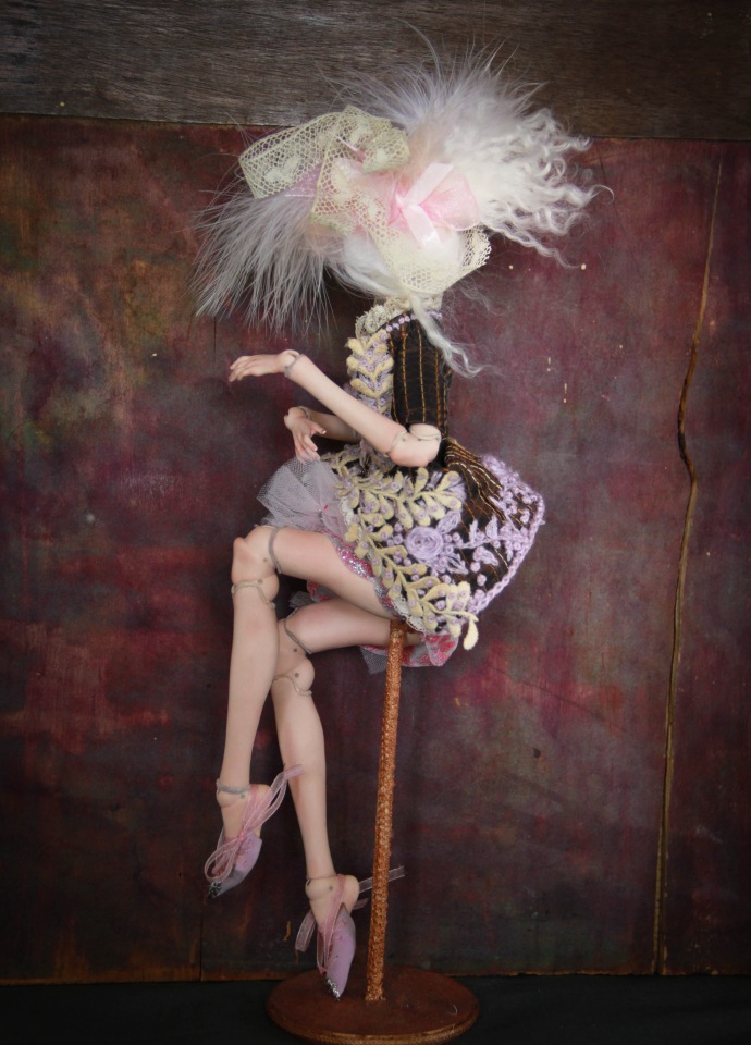 Рококо наряд для Парадиз — Авторские шарнирные куклы своими руками: лепка (фото 2)