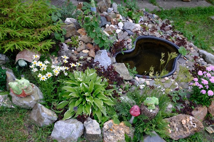 Прогулки с Сарой и Беллой RubiRed Galleria/Effner