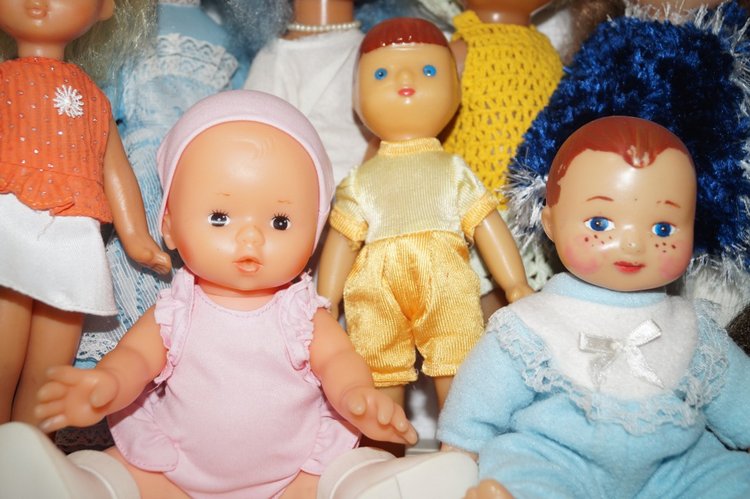 Третья июньская выписка. Как расцвела фарфоровая девочка. Чем заменить кукольный пейт