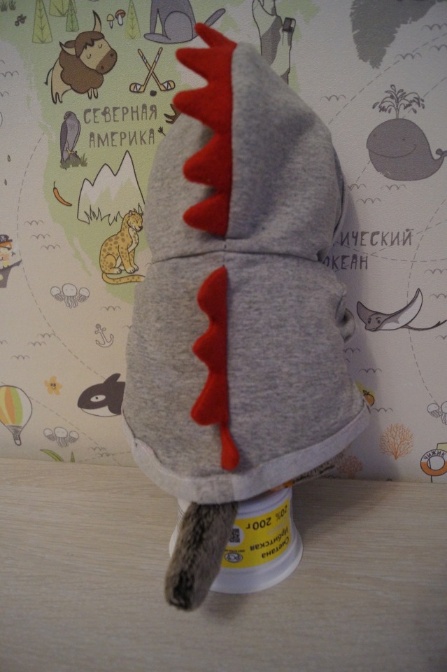 Агаша шьёт для Басика. Толстовка Дракоша