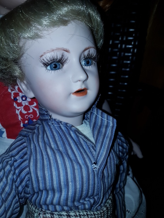 Большая коллекция Винтажных реплик с антикварных кукол