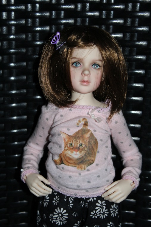 Вечерний сад. Розочка в пижамке