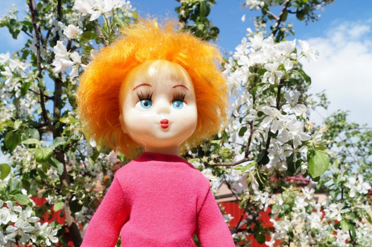 Вы любите топики про лечение кукол? Тогда вам сюда