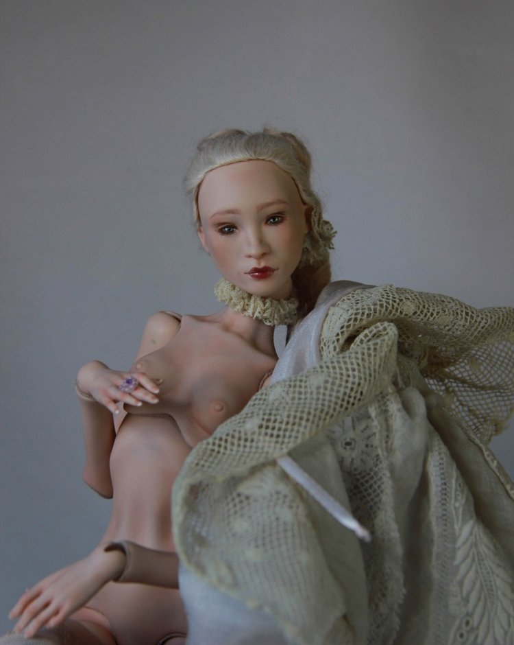Маркиза М. Фарфоровая шарнирная кукла (фото 4)