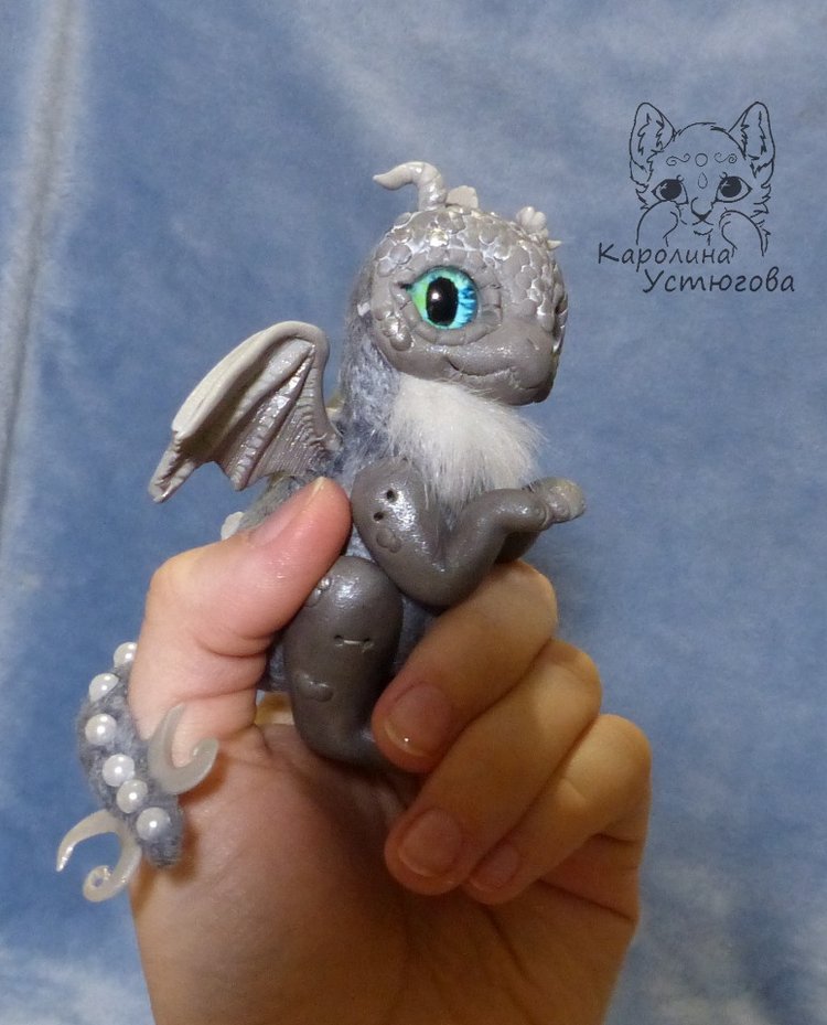 Серый дракон — Игрушки в смешанной технике (мех и глина): Арт
