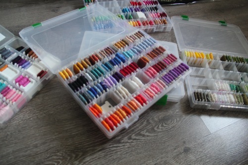 Моя мастерская — Хранение кукол и материалов: организация рабочего места