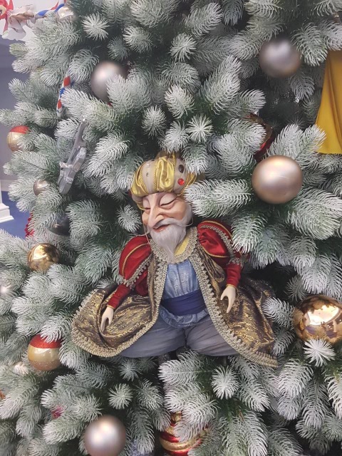 Елочка в Оперном театре Новосибирска. Удивила (фото 10)