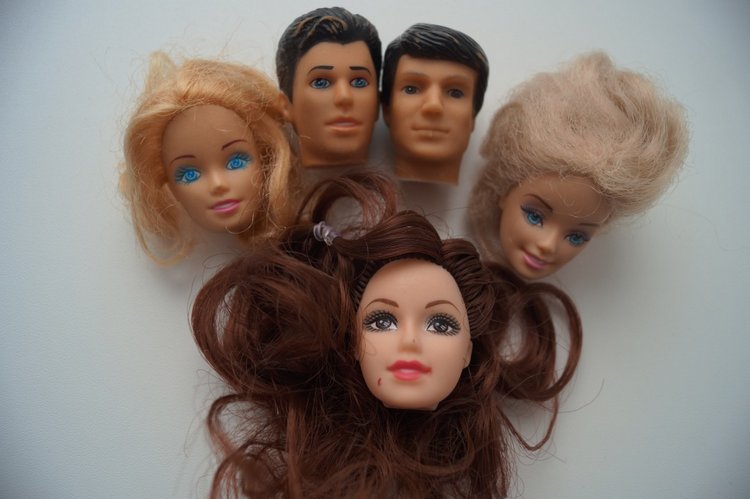 Третья майская выписка. Как вынуть моргучие глазки из головы советских кукол