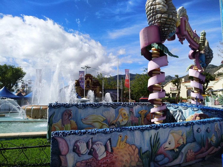 Тайна моего имени. Часть девятая. Испания, Бенальмадена, Парк Тиволи. Лесли путает все планы