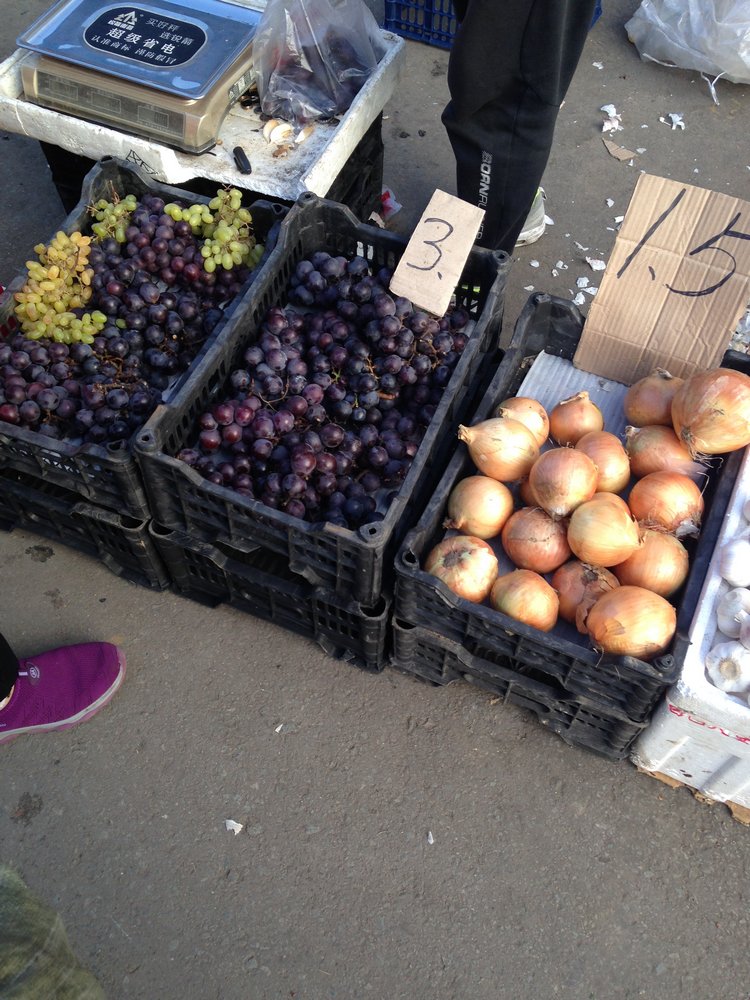 Прогулка по Китаю-2 (обзор цен на игрушки, животных, шмотки, еду)