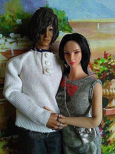 У пилона — Игровые куклы разных производителей (Разное): редкие бренды