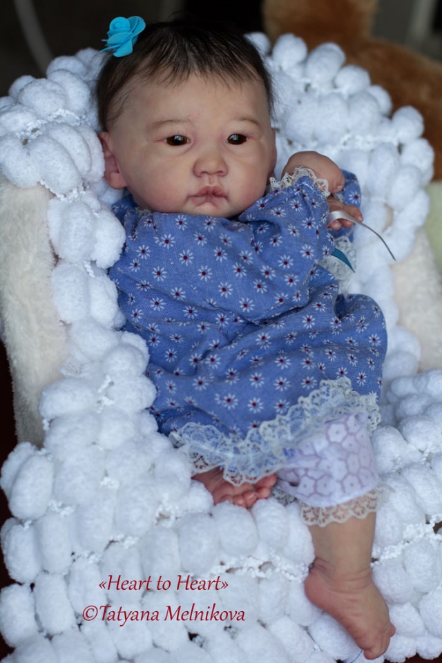 Вот такая азиатская бэбичка Ellory