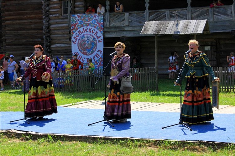 "Троицкие гуляния" в Василёво, 2019 год, заключительная часть. Архитектурно-этнографический музей под открытым небом Василёво