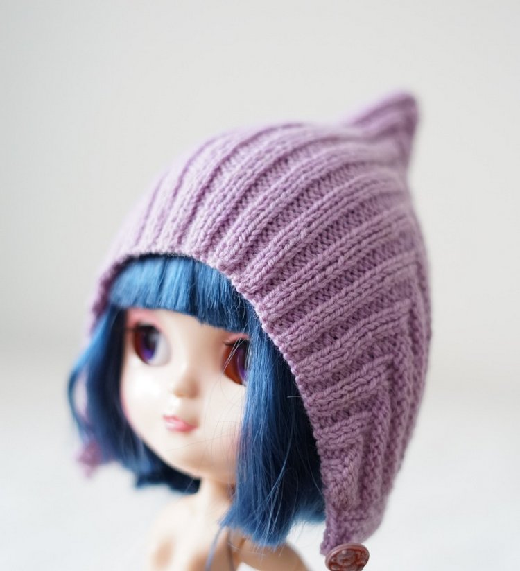 "Все вяжут шапочки для зим"