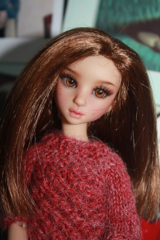 Как Миленка меняла парики и глазки