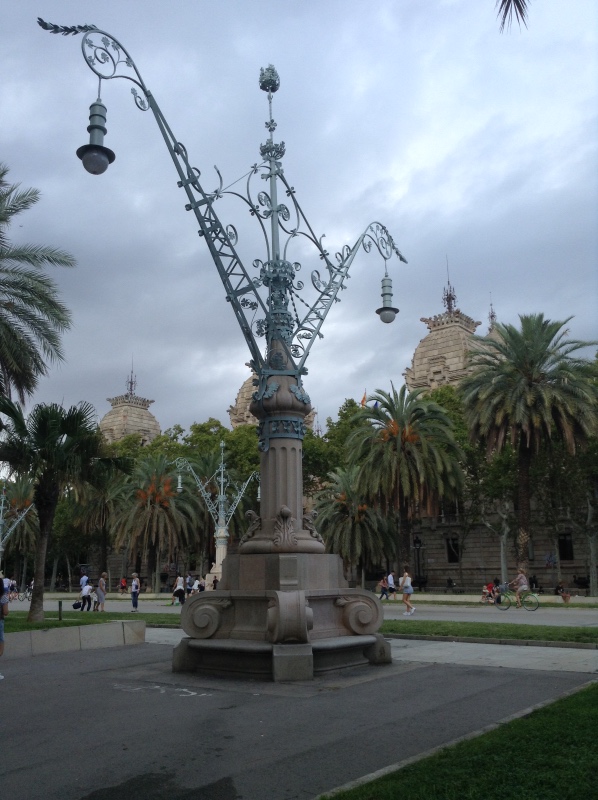 Путешествие Минуш в Испанию. Каталония. ч.2. Донна Барселона. Храм искупления грехов