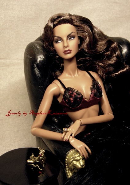 Продолжение Миниатюрной миниатюры или Новые кольца для кукол 1/6